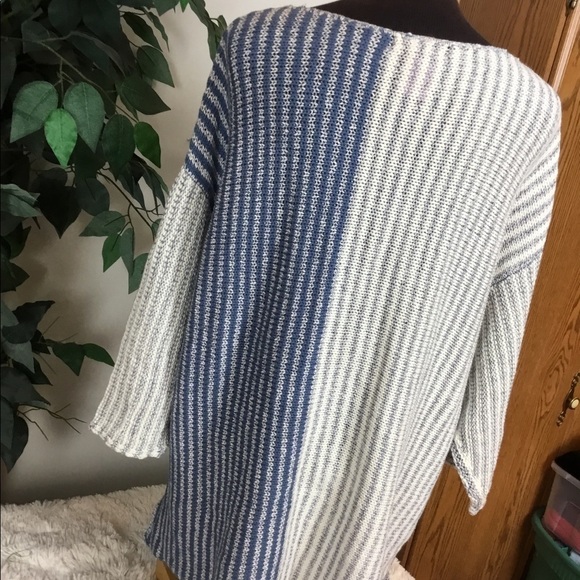 STYLE & Co Woman 1X blue/white 3/4 sleeve sweater - Picture 10 of 10